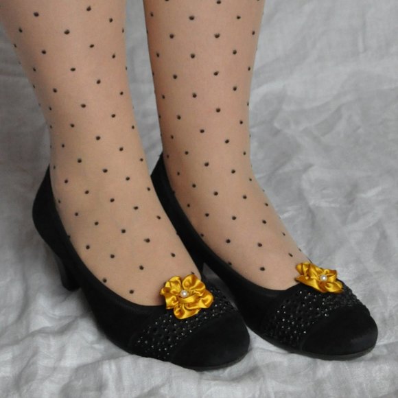 Yellow Ribbon Flower Shoe Clips - Picture 3 of 8